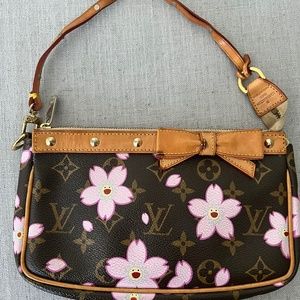 Louis Vuitton Takashi Murakami Pochette!! Rare!!